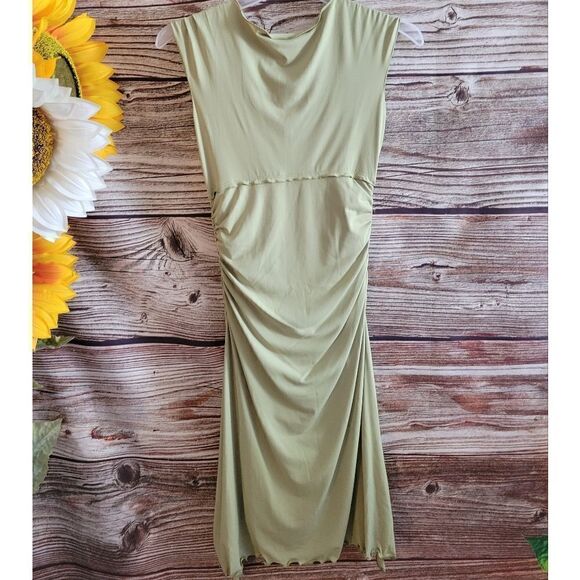 Max Studio lt sage Woman's Midi Dress Small NWT - Picture 2 of 7
